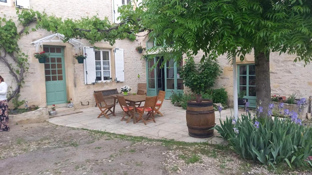 Joux-la-Ville Le Clos Du Merry מראה חיצוני תמונה